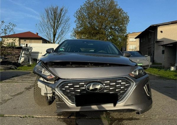 Hyundai IONIQ cena 30000 przebieg: 120247, rok produkcji 2021 z Tyszowce małe 781